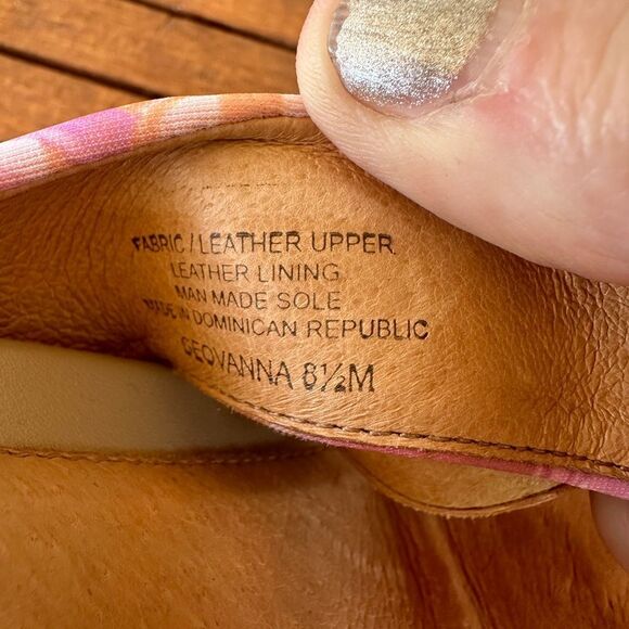 Nurture women’s thong toe fabric wedge sandals size 8.5 - Picture 2 of 7